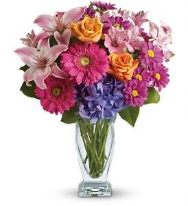 Wondrous Wishes by Teleflora in Virginia Beach VA, Posh Petals and Gifts
