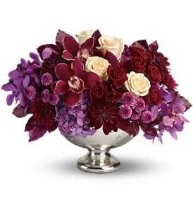 Teleflora's Lush and Lovely in Virginia Beach VA, Posh Petals and Gifts