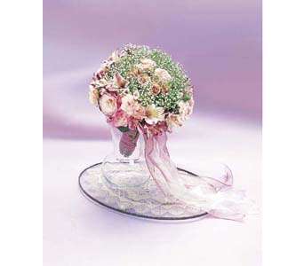 Bridesmaid Bouquet in Virginia Beach VA, Posh Petals and Gifts