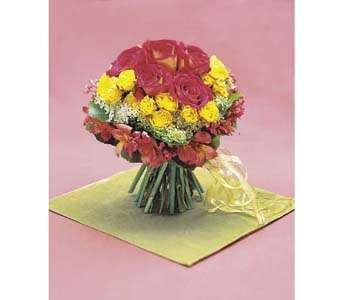 Bridesmaid Bouquet in Virginia Beach VA, Posh Petals and Gifts